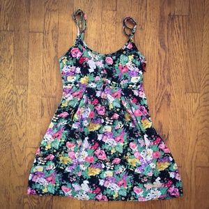 Floral Dress - Spaghetti Straps, Pockets, Side-Zip